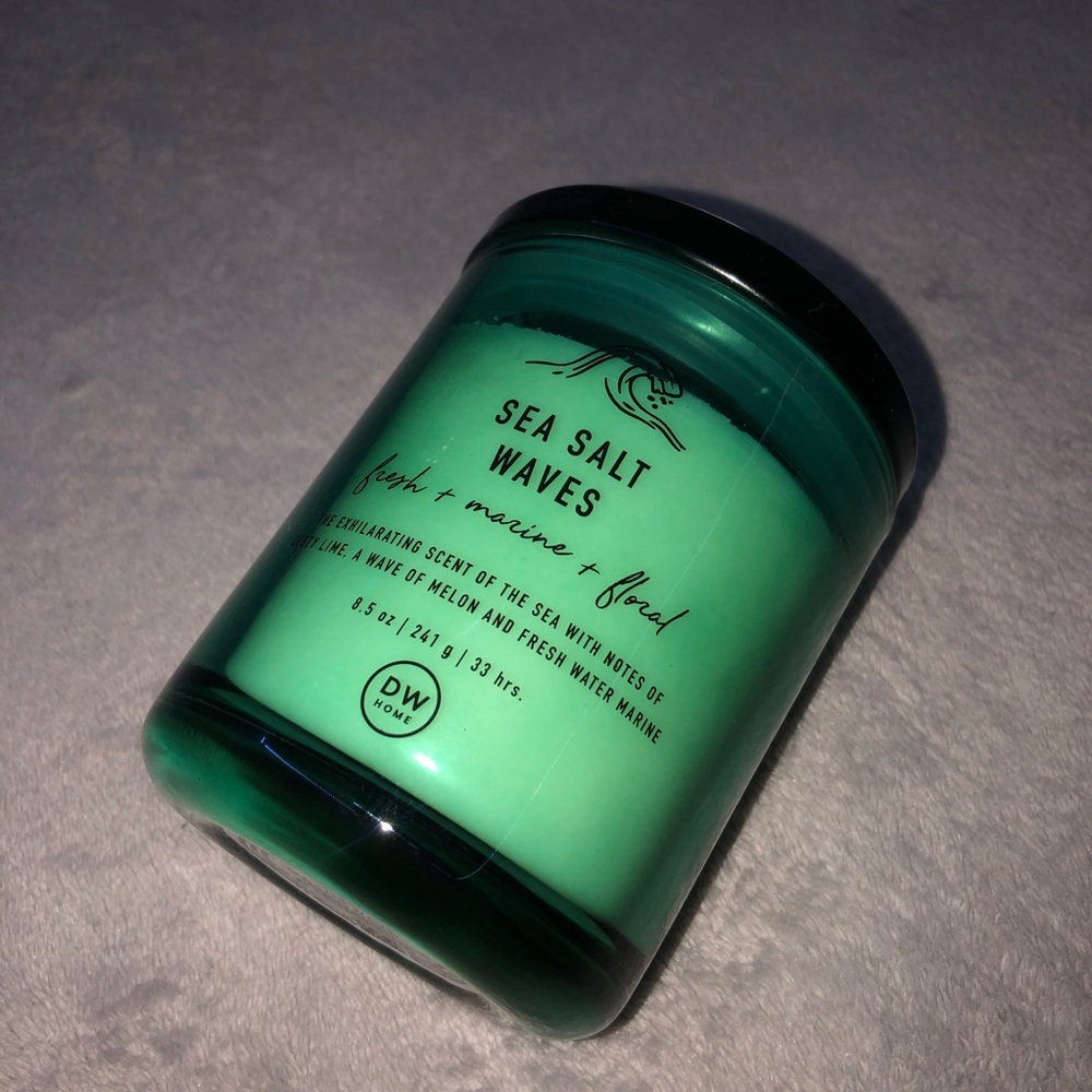 DW home Sea salt candle 241g /Marine/ Fresh/Floral/ Melon/ Lime